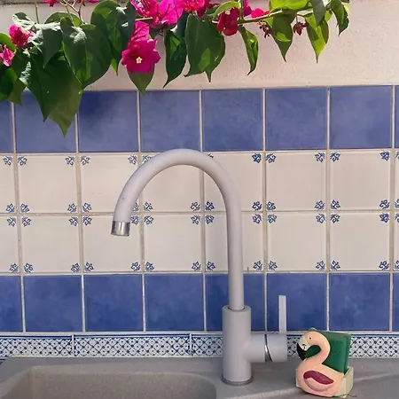Flamingo's House In Sant'antioco, Sardinia 펜션